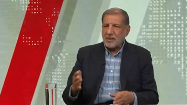 کوثری: تأکید یک‌دهه‌ای رهبر شهید بر اقتصاد مقاومتی نقشه راه رشد ملی است + فیلم