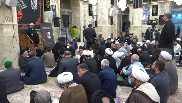 مراسم چهلمین روز ارتحال  آیت الله شبیری زنجانی از طرف آیت الله سبحانی برگزار شد