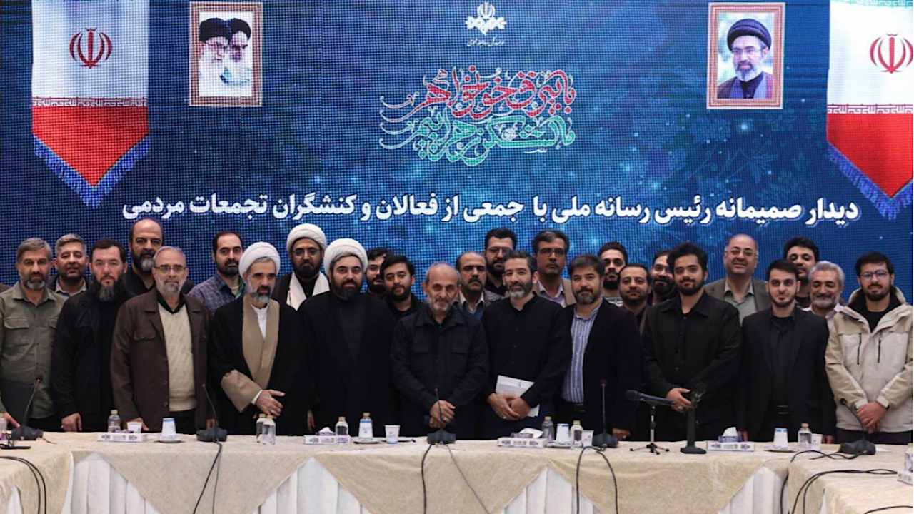 صداوسیما رسالتی جز کنار مردم بودن ندارد/ خدمتگزار امت مبعوثیم