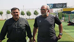 بزرگترین ظلم به نمایندگان ما گرفتن حق میزبانی در آسیاست/ تیم‌های ما شانسی برای صعود ندارند