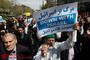 راهپیمایی نمازگزاران در محکومیت حمله نظامی به یمن