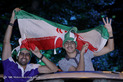 شادی مردم تهران پس از دومین پیروزی تیم ملی والیبال ایران مقابل آمریکا