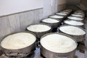 آماده سازی و پخت افطار درمهمانسرای حرم رضوی