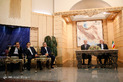 نشست خبری پس از بازگشت از وین در فرودگاه مهرآباد