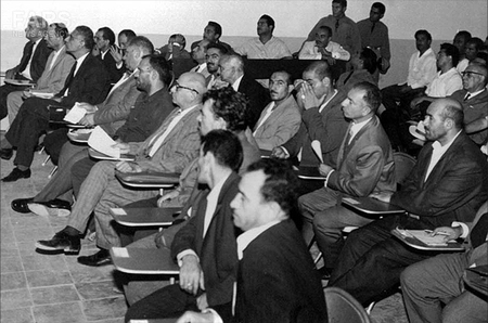 شهید طیب حاج رضایی در دادگاه سال 1342