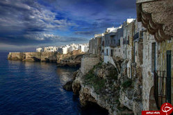 پولینیانو آماره (Polignano a Mare)،  آپولیا (Apulia)، ایتالیا