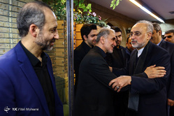 مراسم ختم همشیره دکتر سرافراز
