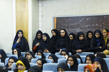 نشست صمیمی دکتر جبلی معاون خبر رسانه ملی با اعضای باشگاه خبرنگاران جوان