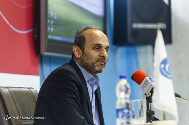 نشست صمیمی دکتر جبلی معاون خبر رسانه ملی با اعضای باشگاه خبرنگاران جوان