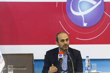 نشست صمیمی دکتر جبلی معاون خبر رسانه ملی با اعضای باشگاه خبرنگاران جوان