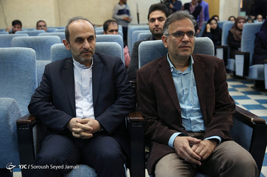 نشست صمیمی دکتر جبلی معاون خبر رسانه ملی با اعضای باشگاه خبرنگاران جوان