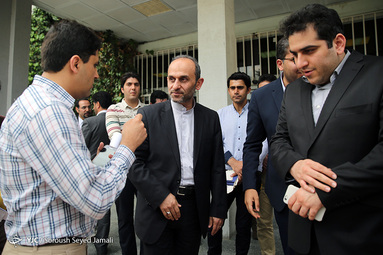 نشست صمیمی دکتر جبلی معاون خبر رسانه ملی با اعضای باشگاه خبرنگاران جوان