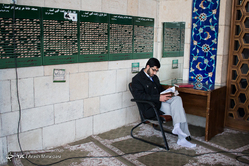 اعتکاف دانشجویان در دانشگاه تهران