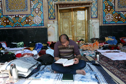 مراسم اعتکاف در مسجد گوهرشاد حرم امام رضا(ع)