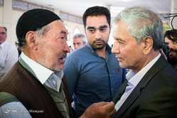 دیدار صمیمانه وزیر کار با کارگران بهشت زهرا به مناسبت هفته كارگر 