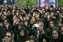 مراسم ختم مهرداد اولادی در قائمشهر
