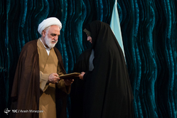 مراسم تحلیف و ادای سوگند کارآموزان قضایی	
