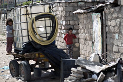 کودکان فقیر نشین در فلسطین	
