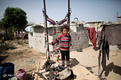 کودکان فقیر نشین در فلسطین	
