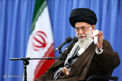 دیدار کارگران با رهبر معظم انقلاب
