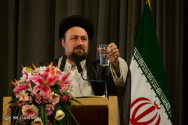 مراسم رونمایی از کتاب سیدحسن خمینی‎