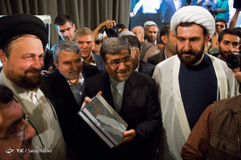 مراسم رونمایی از کتاب سیدحسن خمینی‎