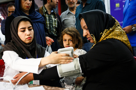 ارائه خدمات رایگان غربالگری قند و فشار خون در مترو تهران