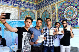 مرحله دوم انتخابات دهمین دوره مجلس شورای اسلامی - شیراز
