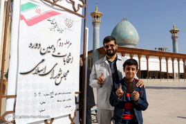 مرحله دوم انتخابات دهمین دوره مجلس شورای اسلامی - شیراز

