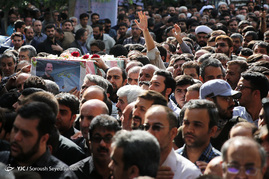 تشییع پیکر شهید حسن اکبری
