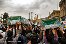 تشییع پیکر 8 شهید مدافع حرم‎ - قم

