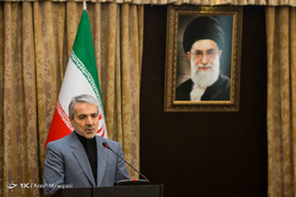 نشست خبری 