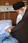 عیادت رهبر معظم انقلاب از حجت‌الاسلام‌ محمدی گلپایگانی	

