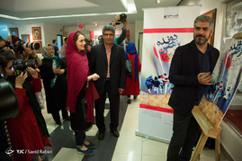 اکران خصوصی فیلم سینمایی دونده زمین ‎
