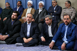 دیدار مسئولان نظام و سفرای کشورهای اسلامی با رهبر معظم انقلاب
