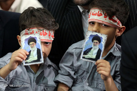 دیدار مسئولان نظام و سفرای کشورهای اسلامی با رهبر معظم انقلاب
