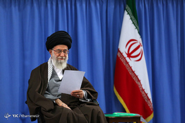 دیدار فرماندهان نیروی انتظامی با رهبر معظم انقلاب	
