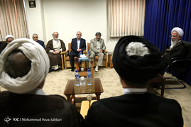 دیدار وزیر ارشاد و رئیس سازمان حج و زیارت با علما و مراجع تقلید
