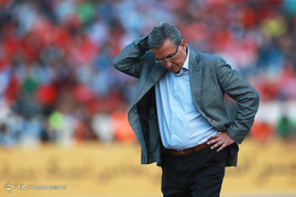 دیدار تیم های فوتبال پرسپولیس و راه‌آهن
