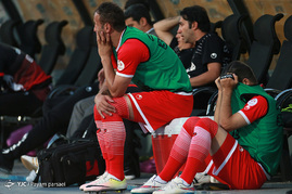 دیدار تیم های فوتبال پرسپولیس و راه‌آهن

