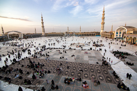 حال و هوای مسجد جمکران در آستانه نیمه شعبان
