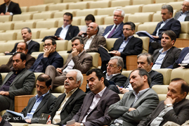 نشست حمایت از کار، سرمایه و دانش ایرانی در صنعت آب و برق