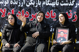مراسم چهلمین روز درگذشت مهرداد اولادی - قائمشهر