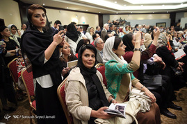 حراج بزرگ آثار هنری در تهران	

