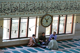 زندگی دانشجویی در دانشگاه امام صادق
