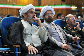 همایش تبیین اندیشه دفاعی امام خامنه ای