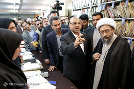 بازدید رئیس قوه قضائیه از اداره ثبت شرق تهران	
