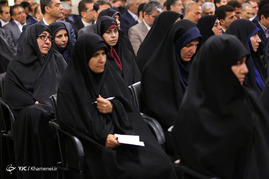 دیدار رئیس و نمایندگان مجلس شورای اسلامی با رهبر معظم انقلاب
