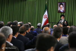 دیدار رئیس و نمایندگان مجلس شورای اسلامی با رهبر معظم انقلاب
