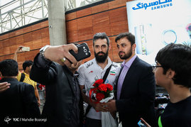 استقبال از تیم ملی والیبال در فرودگاه امام خمینی	
